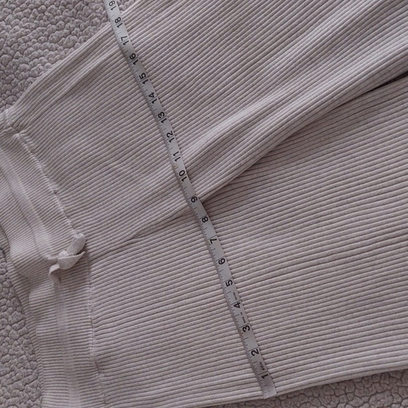 Athleta Large Knit Pants - Picture 8 of 16